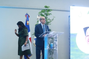 Max Puig: “debemos combinar recursos naturales e ingeniería sanitaria para proteger el agua ante cambio climático”