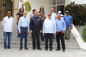 Gobierno supervisa avances de proyecto de acceso a agua con energía renovable en zonas rurales